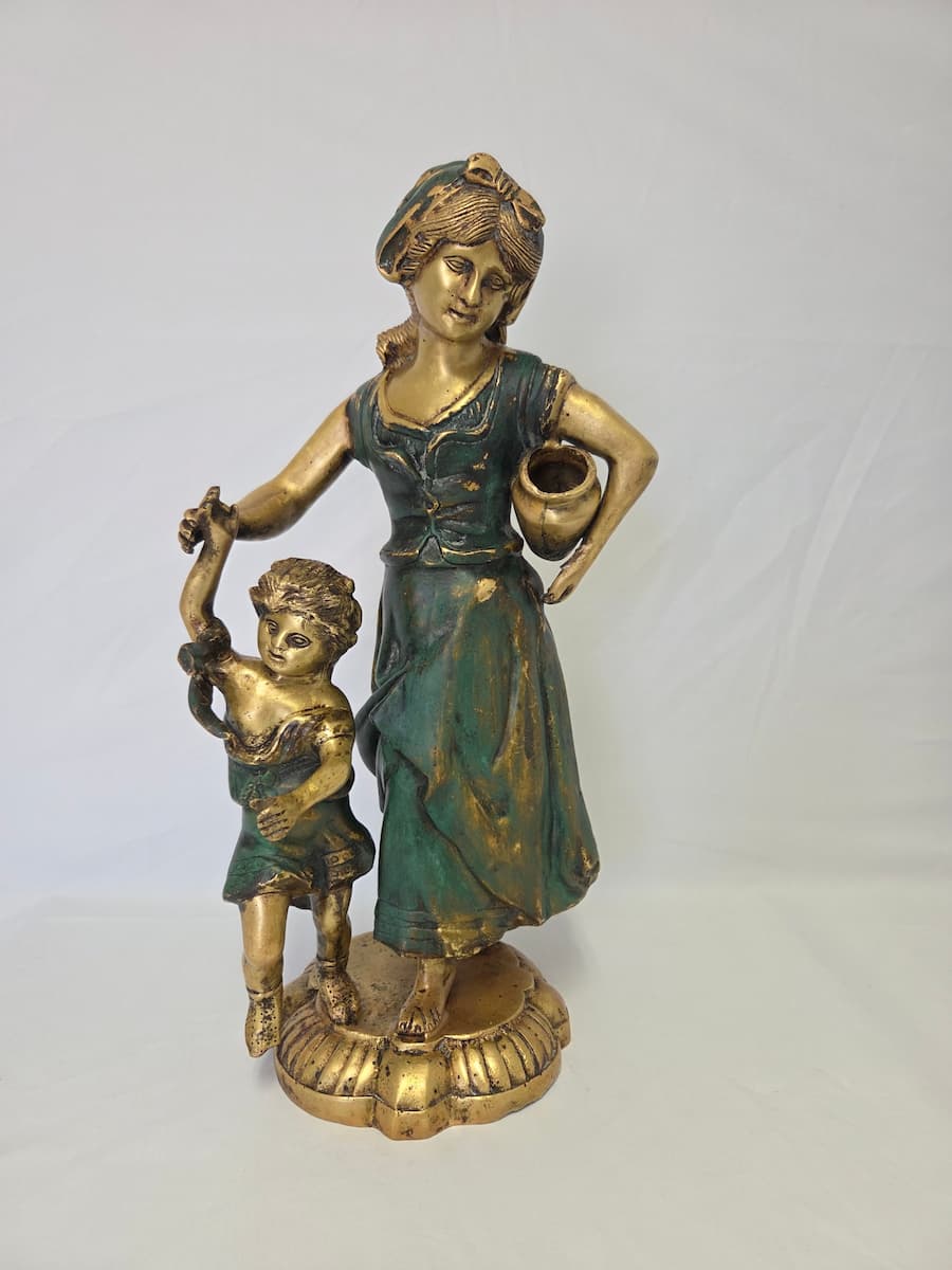 BRONZE STATUE